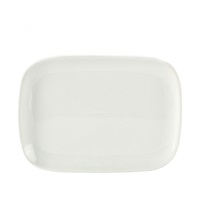 Click for a bigger picture.Genware Porcelain Ellipse Rectangular Plate 22.8 x 16.6cm/ 9 x 6.5"