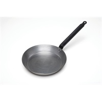 Click for a bigger picture.Genware Black Iron Frypan 8"/199mm